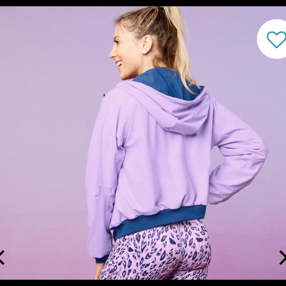 Fabletics Amara Reversible Jacket - Picture 4 of 10